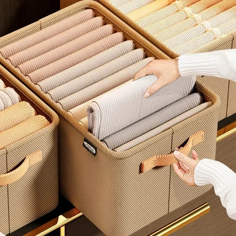 Clothes storage organizer box